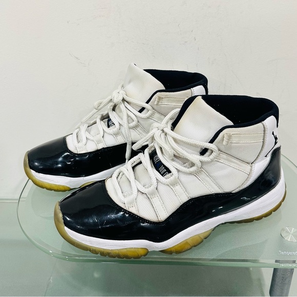 Air Jordan 11 Concord Sz‎ 10,5 Mens 2018 Nike Retro Black White 378037-100 OG XI - Picture 2 of 10